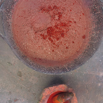 Mixing pigment, cement powder – Workshop, Ali bagh, Western India
