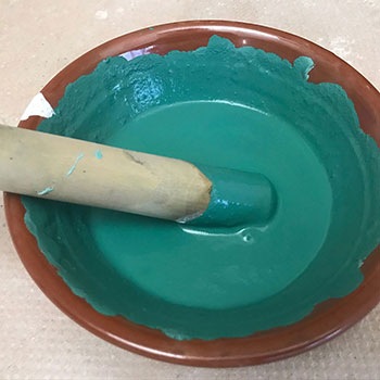 Grinding / mixing turquoise